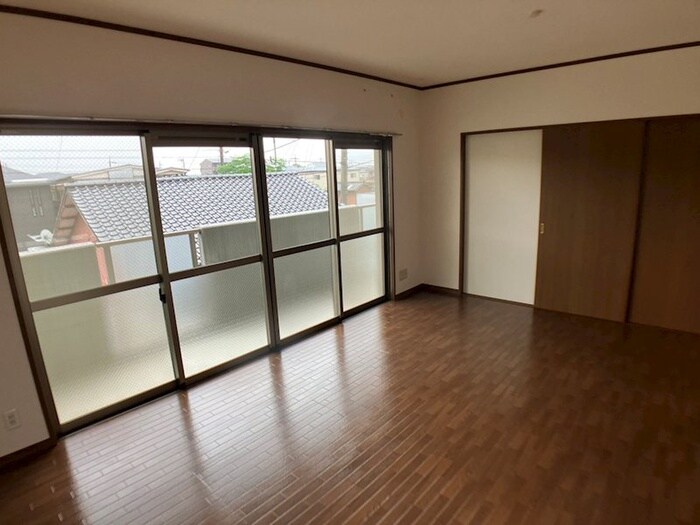 サンローゼⅢの物件内観写真