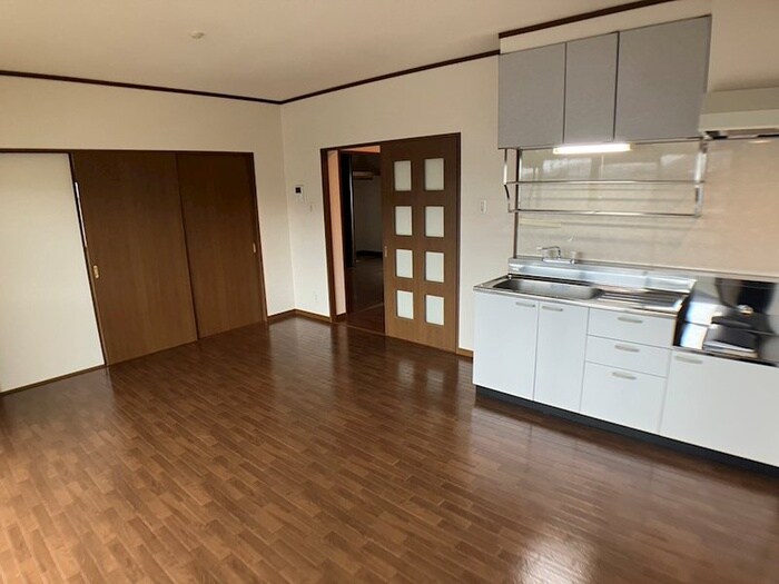 サンローゼⅢの物件内観写真