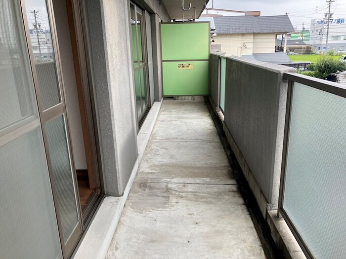 サンローゼⅢの物件内観写真