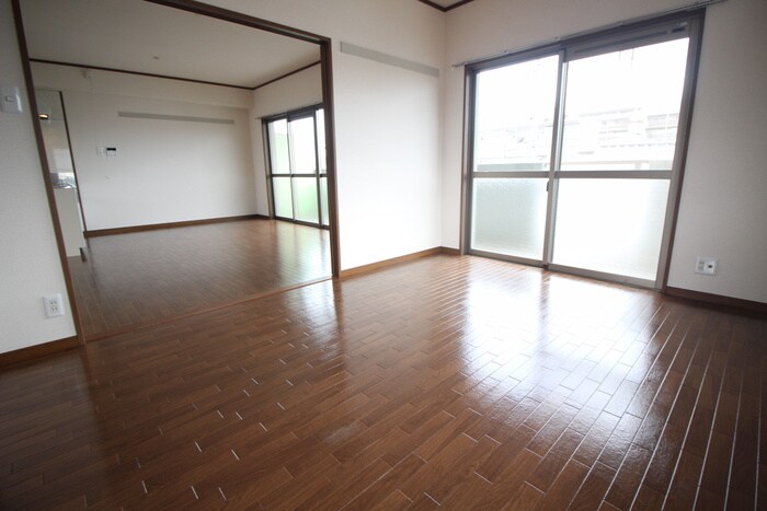 サンローゼⅢの物件内観写真