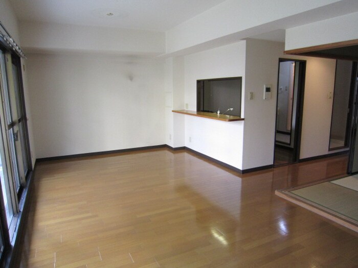 クレストヒルズ東山の物件内観写真