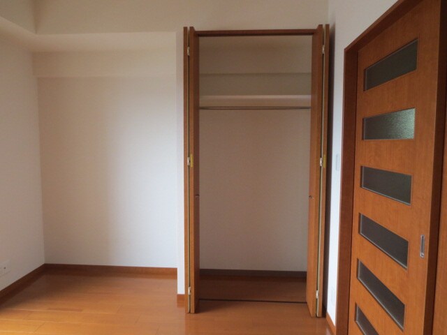 レーベスト志賀本通の物件内観写真