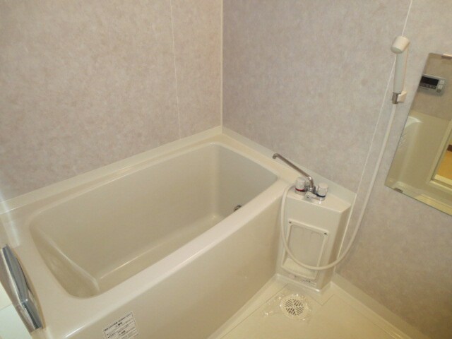 レーベスト志賀本通の物件内観写真