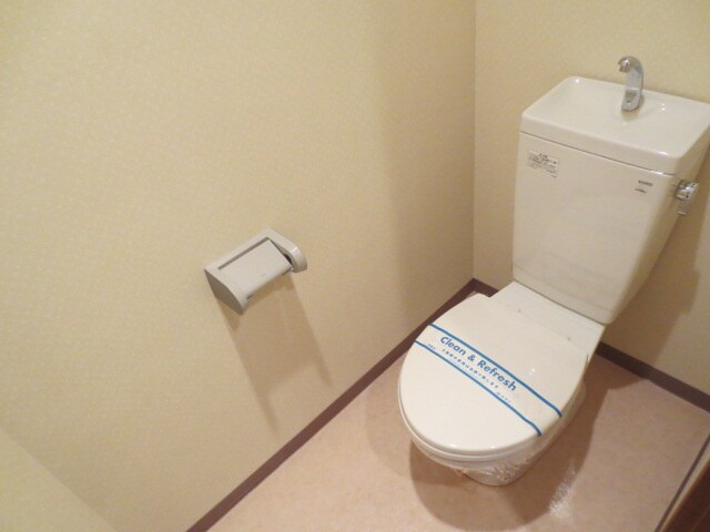 レーベスト志賀本通の物件内観写真