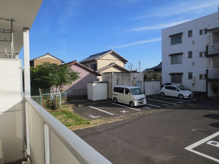 ヴィラナリー尾西　1号棟の物件内観写真