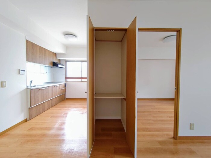 ＥＳＳＥ栄の物件内観写真