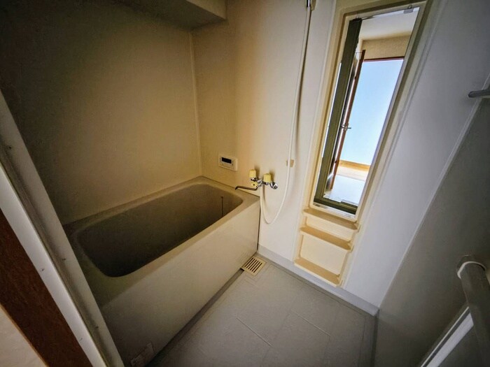 ＥＳＳＥ栄の物件内観写真