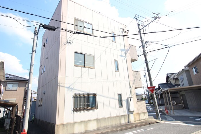 マーベラスハイツの物件外観写真