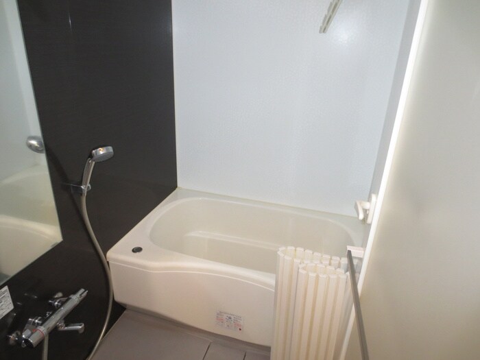 エルミタ－ジュ桜山の物件内観写真