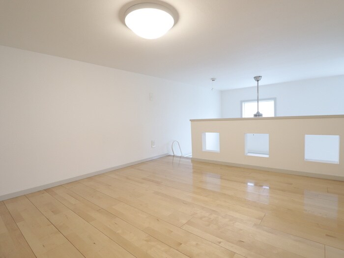 ロフト壱番館の物件内観写真