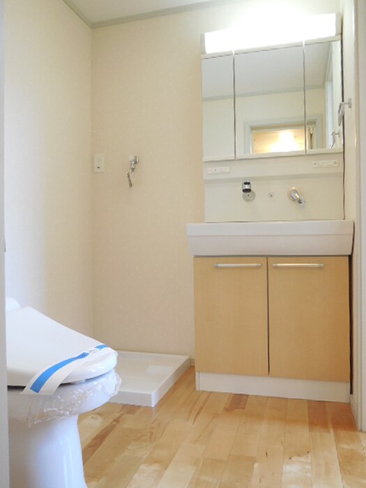 ロフト壱番館の物件内観写真