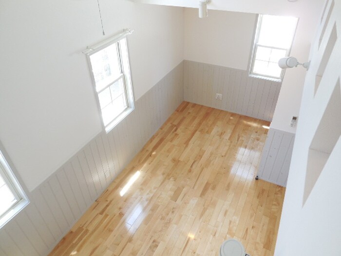 ロフト壱番館の物件内観写真