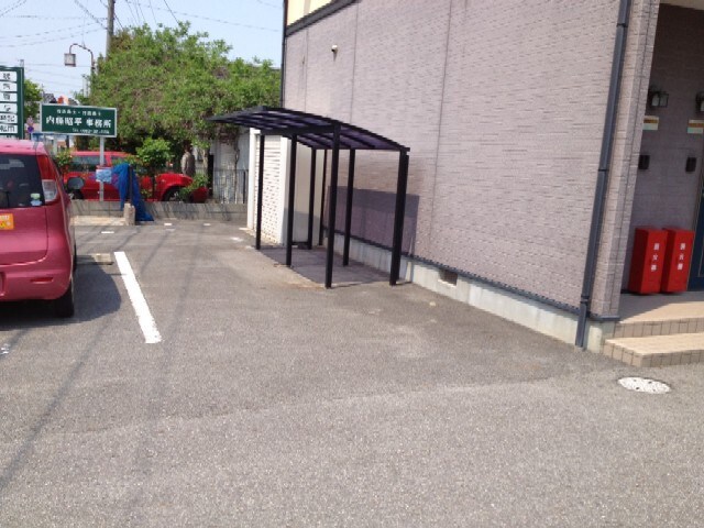 サンジュネス １の物件外観写真