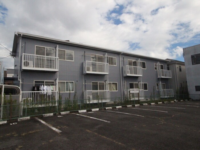 シャト－白菊の物件外観写真