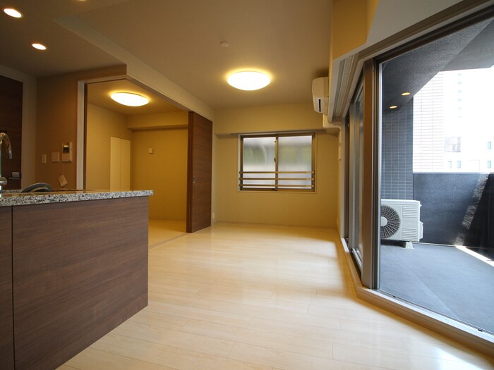 ﾌﾟﾗｾｼｵﾝ名古屋伏見(405)の物件内観写真