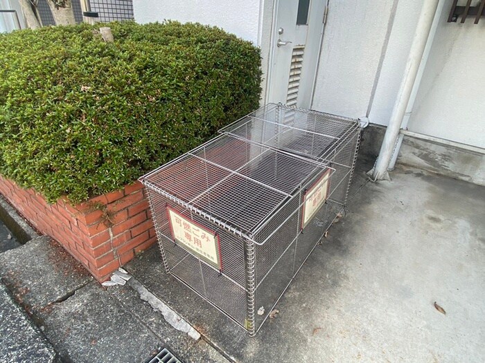 ル・ブラン本山の物件外観写真