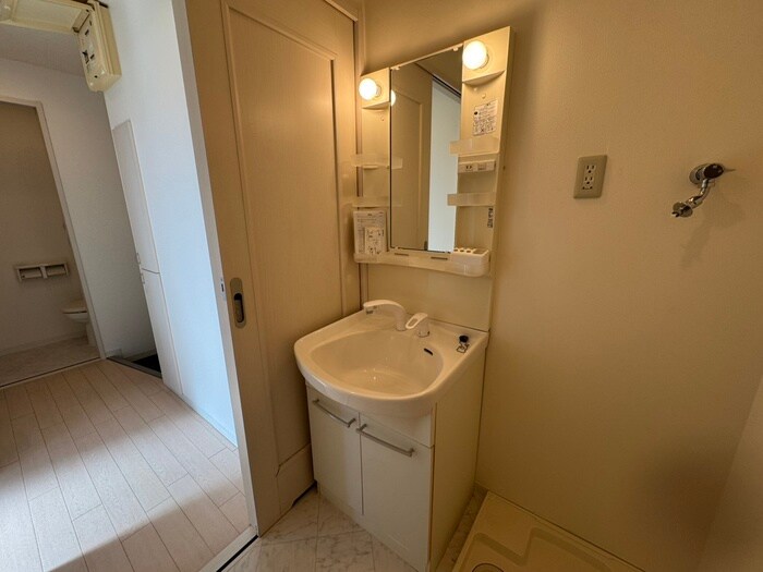 Ｙｓ　ｃａｎａｒｄの物件内観写真