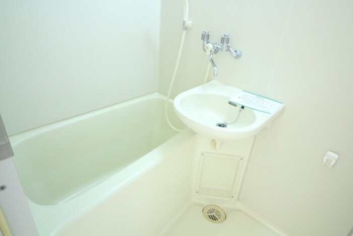 ドエル東外堀の物件内観写真