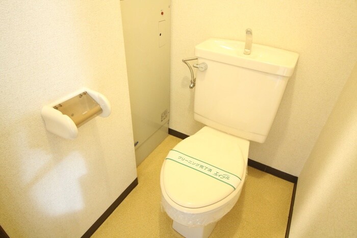 ドエル東外堀の物件内観写真