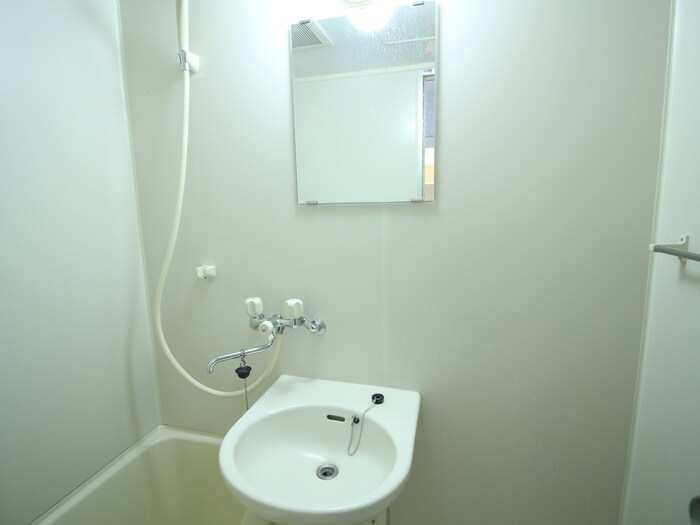 ドエル東外堀の物件内観写真