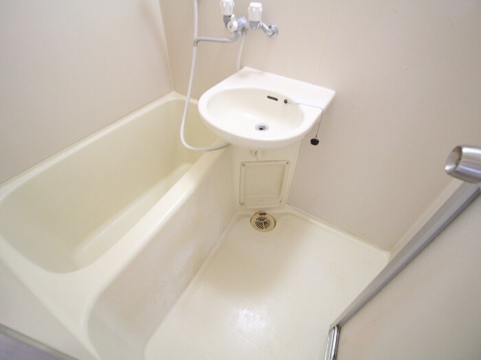 ドエル東外堀の物件内観写真