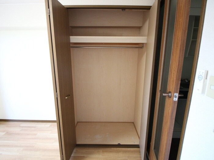 ドエル東外堀の物件内観写真