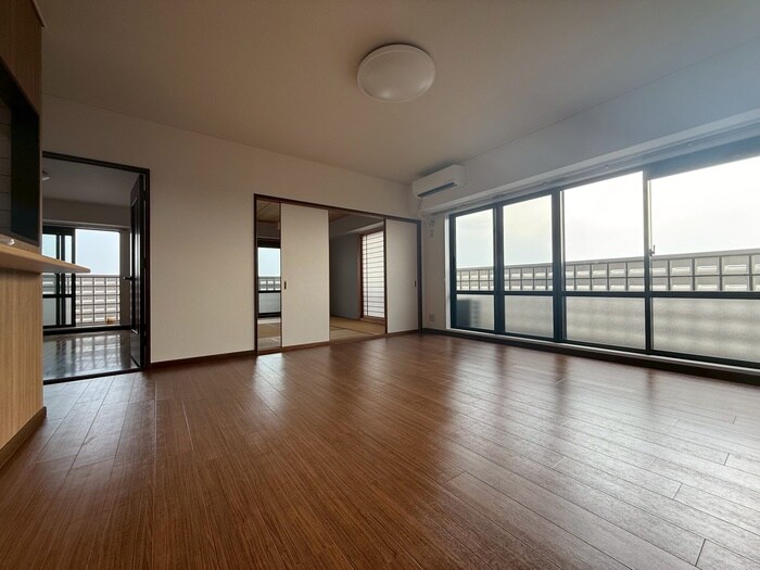 グランプラス西島の物件内観写真