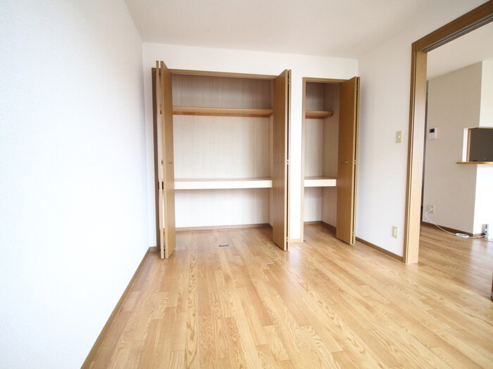 フリージアガーデンⅢの物件内観写真