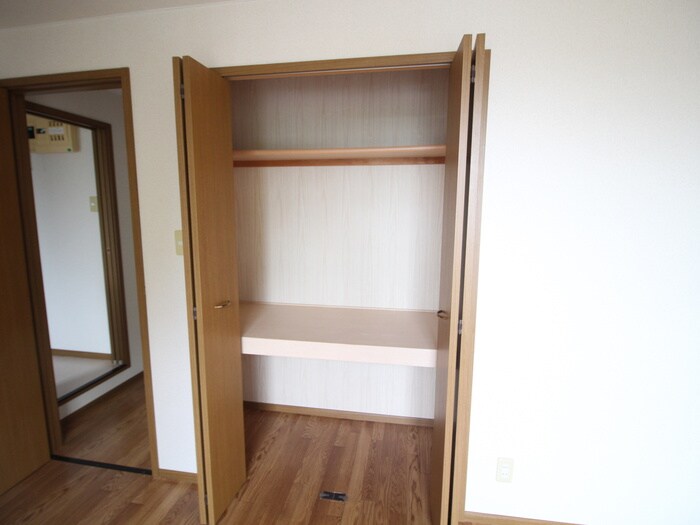 フリージアガーデンⅢの物件内観写真