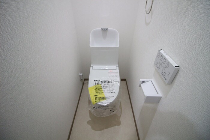 コンフォール鳴浜の物件内観写真