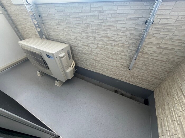 コンフォール鳴浜の物件内観写真