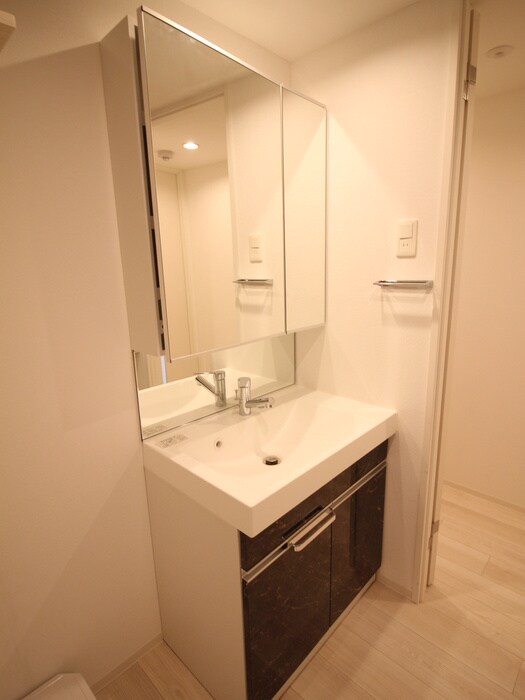 LUORE吹上の物件内観写真