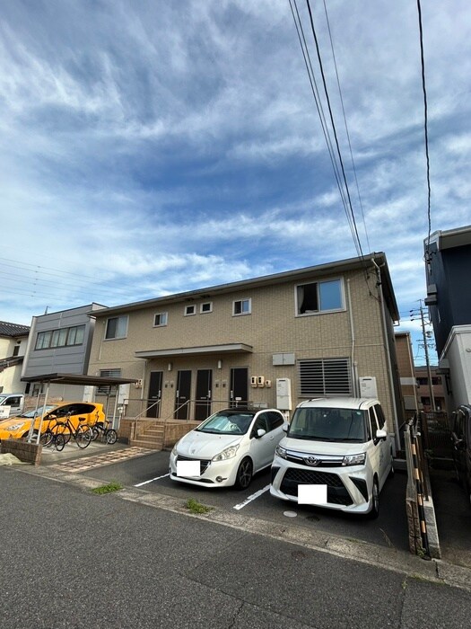 キャッツＡの物件外観写真