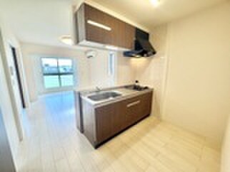 リヤンの物件内観写真