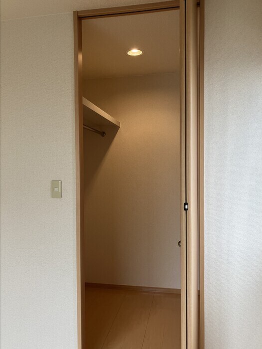 アザレアの物件内観写真