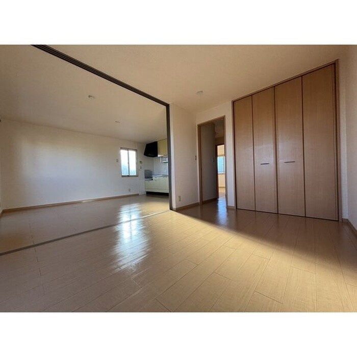 アザレアの物件内観写真