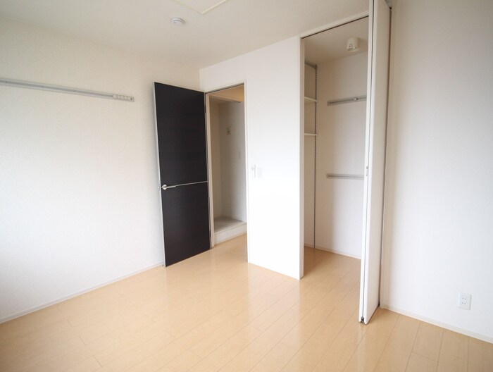 エレガンス靖国の物件内観写真