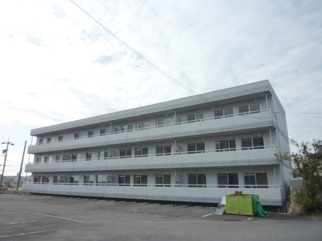 衣浦マンションの物件外観写真