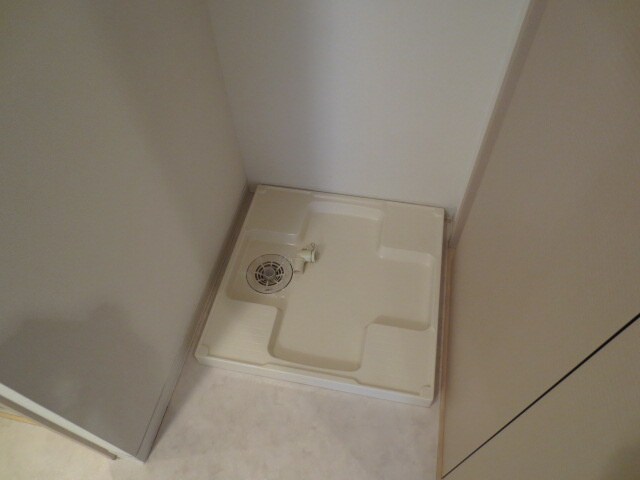 カスタリア栄の物件内観写真