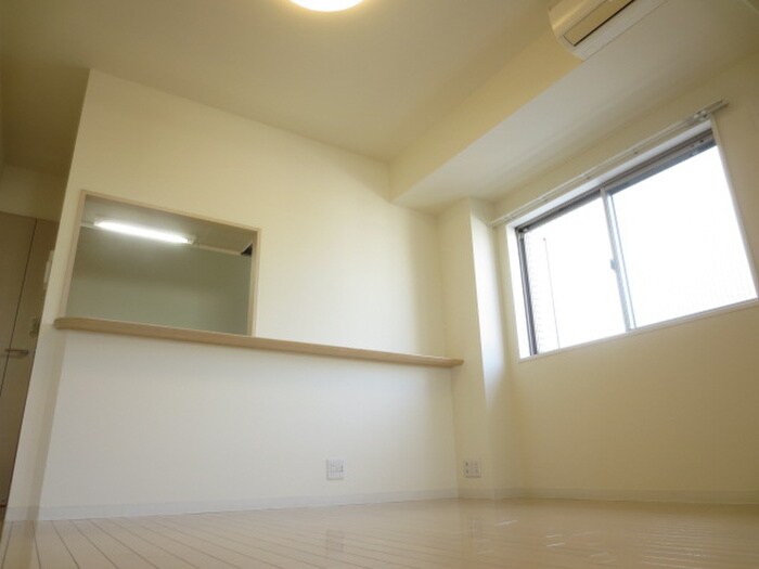 カスタリア栄の物件内観写真