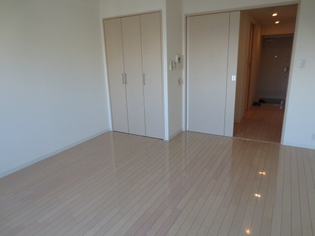 カスタリア栄の物件内観写真