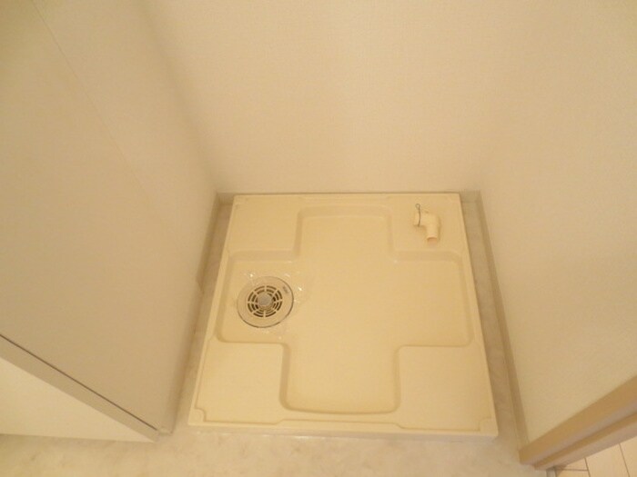 カスタリア栄の物件内観写真