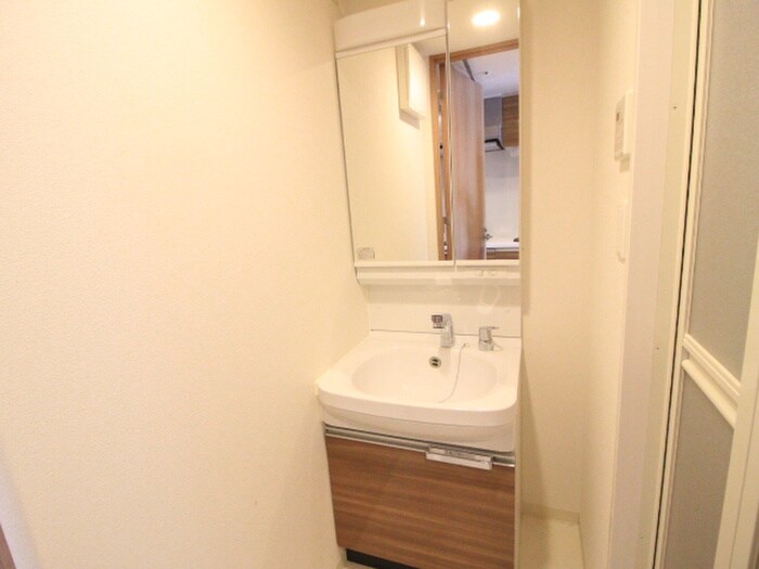 ﾌｧｽﾃｰﾄNAGOYA今池ﾊﾞﾚﾝｼｱの物件内観写真