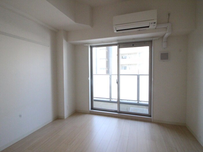 ﾌｧｽﾃｰﾄNAGOYA今池ﾊﾞﾚﾝｼｱの物件内観写真