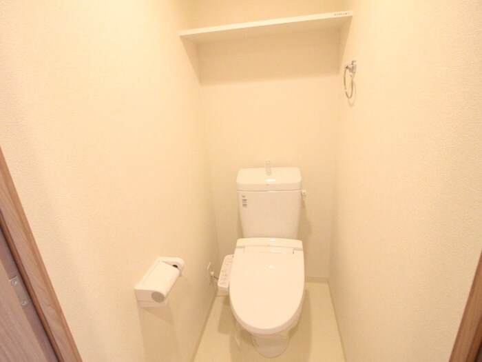 ﾌｧｽﾃｰﾄNAGOYA今池ﾊﾞﾚﾝｼｱの物件内観写真