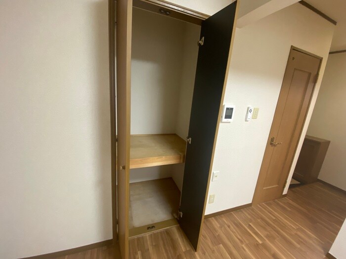 ユーハイツパーシモンの物件内観写真