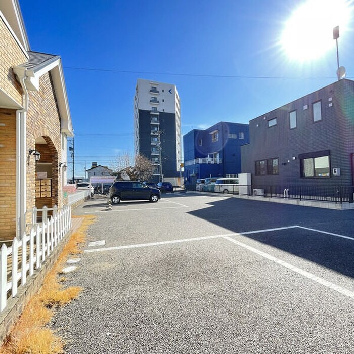 ユーハイツパーシモンの物件外観写真