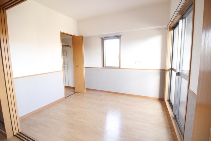 ラフィネ清華の物件内観写真