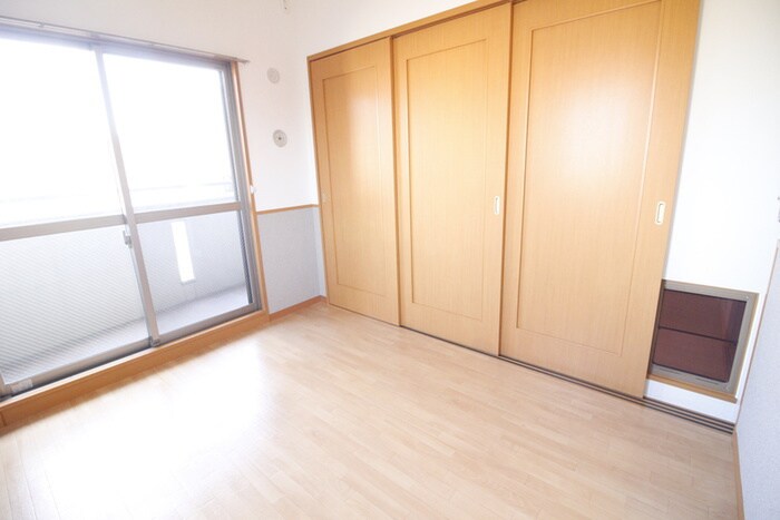 ラフィネ清華の物件内観写真