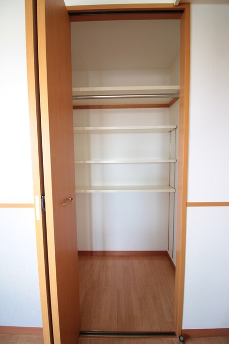 ラフィネ清華の物件内観写真